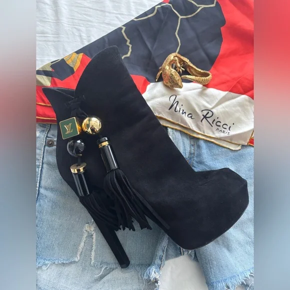 Louis Vuitton chic and sexy ankle boots with 14 cm heels and open toes. - Picture 9 of 17